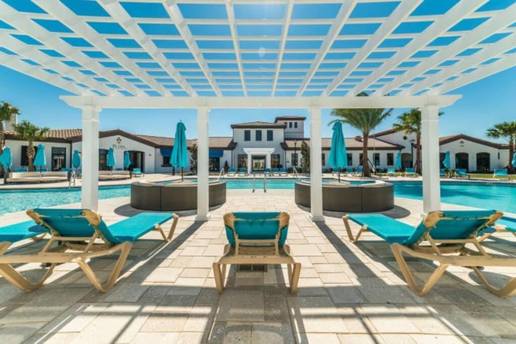 5br Family Retreat Mickey, Toy Story Rooms, Private Pool * Davenport