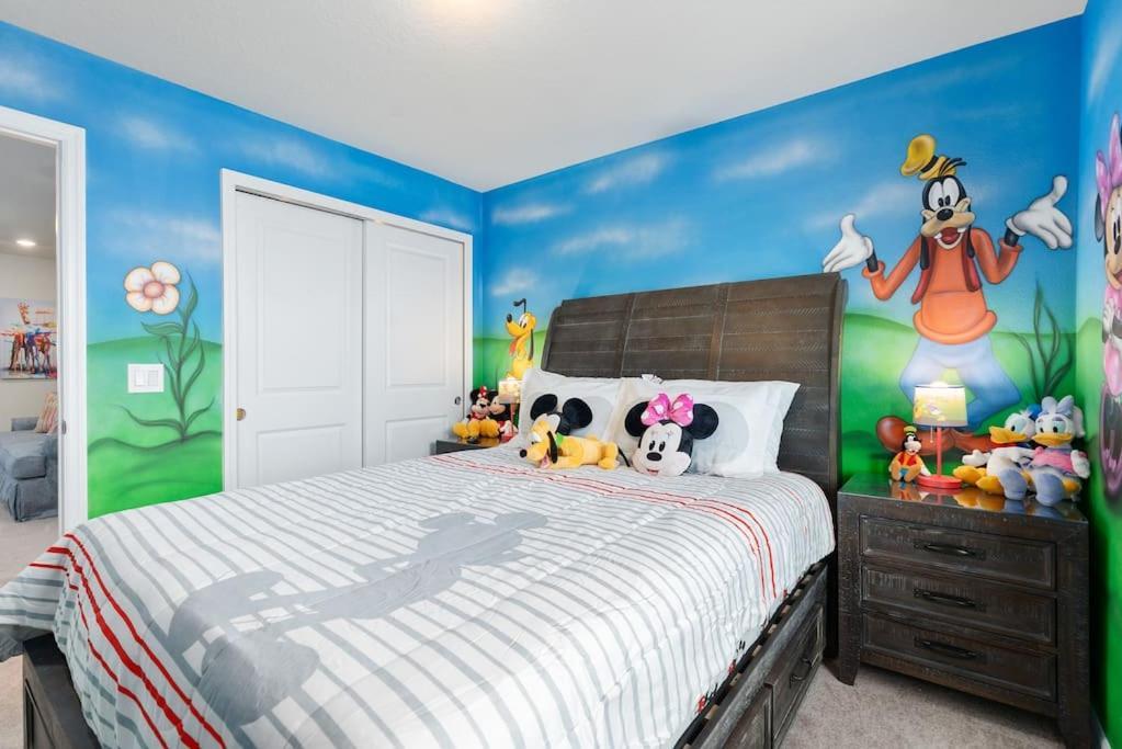 5br Family Retreat Mickey, Toy Story Rooms, Private Pool Ferienhaus Davenport